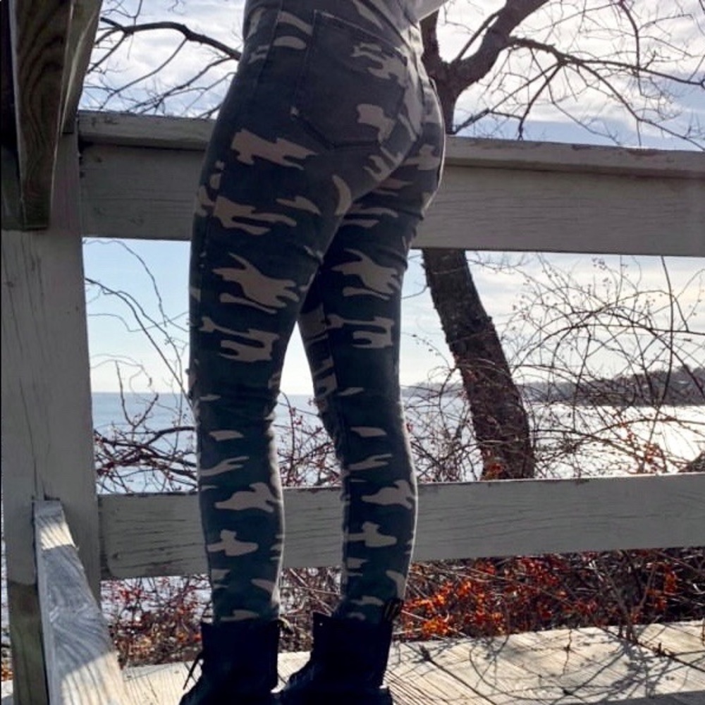 Camo Skinny Jeans